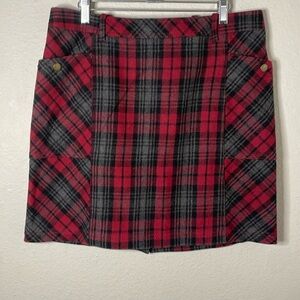 Eddie Bauer Red Black Tartan Plaid Wool Skirt Kick Pleat Zip Up Pockets Sz 10
